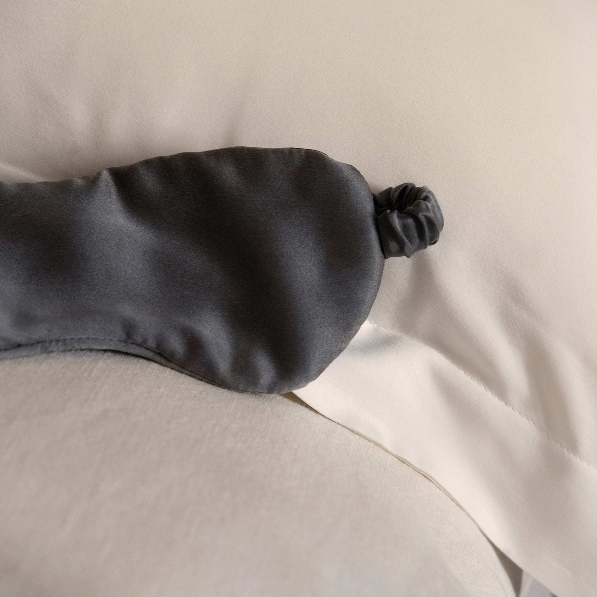 Federa Scrunchie Fascia e Mascherina Notte in Seta, Beauty Kit Plus