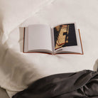 Lenzuola sopra in Seta, un sistema di cura e benessere per il corpo